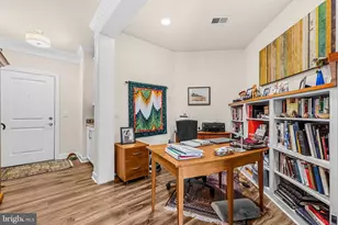 6104 Fairview Farm Dr, Alexandria, VA 22315 - Photo 3