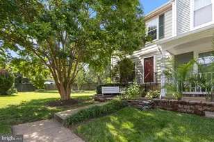 6531 E Brick Hearth Ct E, Alexandria, VA 22306 - Photo 1