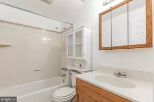 6531 E Brick Hearth Ct E, Alexandria, VA 22306 - Photo 21