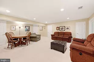 9008 Advantage Ct, Burke, VA 22015 - Photo 47