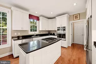 9008 Advantage Ct, Burke, VA 22015 - Photo 9