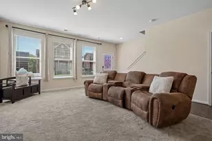8358 Sallyport St, Lorton, VA 22079 - Photo 9
