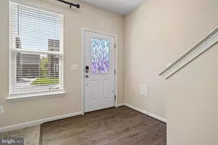 8358 Sallyport St, Lorton, VA 22079 - Photo 7
