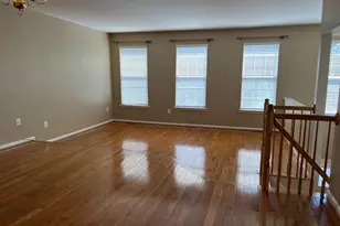 8818 Royal Doulton Ln, Fairfax, VA 22031 - Photo 17