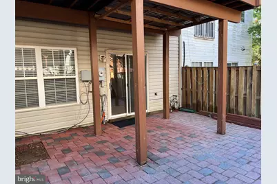 8818 Royal Doulton Lane, Fairfax, VA 22031 - Photo 13