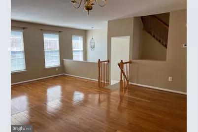 8818 Royal Doulton Lane, Fairfax, VA 22031 - Photo 19