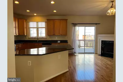 8818 Royal Doulton Lane, Fairfax, VA 22031 - Photo 21