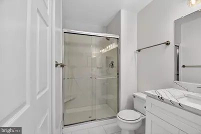 1302 Clayborne House Court, McLean, VA 22101 - Photo 33