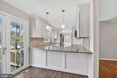 1302 Clayborne House Court, McLean, VA 22101 - Photo 17