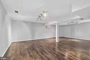 1302 Clayborne House Ct, McLean, VA 22101 - Photo 39