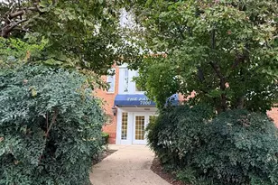 7000 Falls Reach Dr, Falls Church, VA 22043 - Photo 3