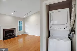 12001 Taliesin Pl, Reston, VA 20190 - Photo 19