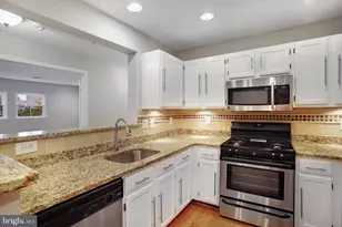 12001 Taliesin Pl, Reston, VA 20190 - Photo 3