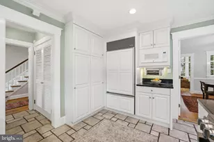 3202 Juniper Ln, Falls Church, VA 22044 - Photo 17