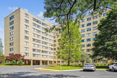 6641 E Wakefield Drive #310, Alexandria, VA 22307 - Photo 1