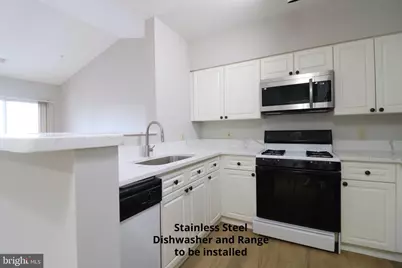 2204 Westcourt Lane #405, Herndon, VA 20170 - Photo 3