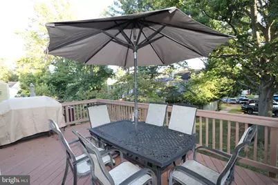 9041 White Rose Lane, Fairfax, VA 22031 - Photo 9