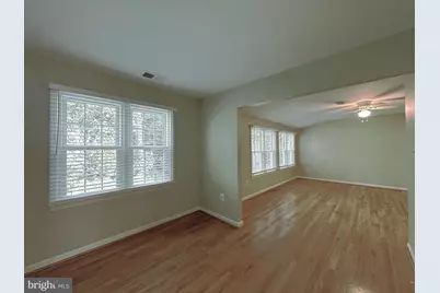 9612 Whitecedar Court, Vienna, VA 22181 - Photo 11