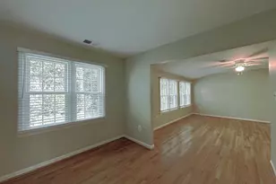 9612 Whitecedar Ct, Vienna, VA 22181 - Photo 11