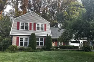 9612 Whitecedar Ct, Vienna, VA 22181 - Photo 1