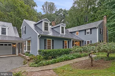 9222 Jeffery Road, Great Falls, VA 22066 - Photo 5