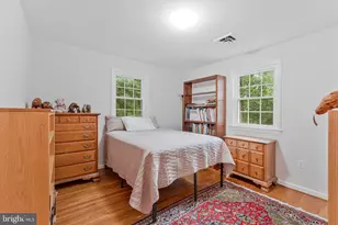 9222 Jeffery Rd, Great Falls, VA 22066 - Photo 45