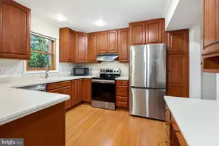 11525 Pine Cone Ct, Reston, VA 20191 - Photo 21