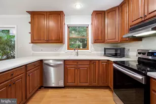11525 Pine Cone Ct, Reston, VA 20191 - Photo 19