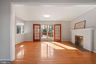 10691 John Ayres Dr, Fairfax, VA 22032 - Photo 11