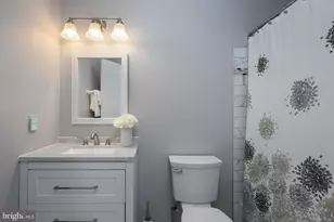 10691 John Ayres Dr, Fairfax, VA 22032 - Photo 29