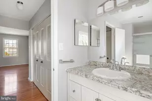 10691 John Ayres Dr, Fairfax, VA 22032 - Photo 39