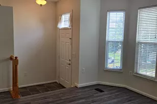 14610 Indian Summer Ct, Centreville, VA 20120 - Photo 5