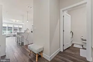 1761 Old Meadow Rd, McLean, VA 22102 - Photo 9