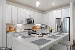 1761 Old Meadow Rd, McLean, VA 22102 - Photo 7