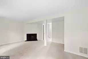 7378 Jiri Woods Ct, Springfield, VA 22153 - Photo 27