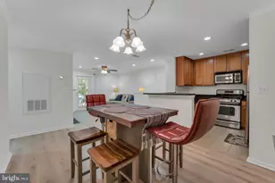 1516 North Point Dr, Reston, VA 20194 - Photo 13