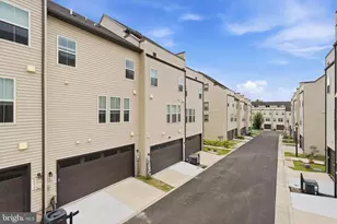 2837 Hokie Ln, Alexandria, VA 22306 - Photo 43