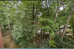 11821 Breton Ct, Reston, VA 20191 - Photo 13