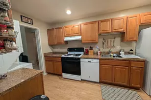 11821 Breton Ct, Reston, VA 20191 - Photo 5