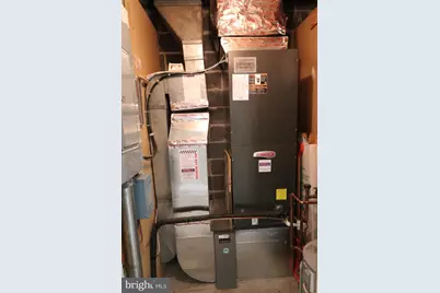 311 Maple Avenue W #UNIT E, Vienna, VA 22180 - Photo 21