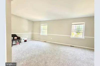 5941 Heritage Drive, Burke, VA 22015 - Photo 9