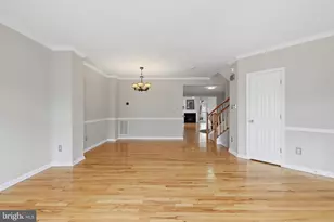 1986 Logan Manor Dr, Reston, VA 20190 - Photo 9
