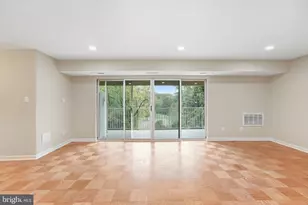 2837 Kalmia Lee Ct, Falls Church, VA 22042 - Photo 3