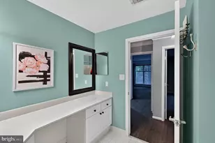 5565 Seminary Rd, Falls Church, VA 22041 - Photo 13