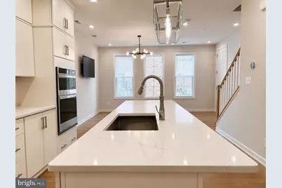 7556 Sawyer Farm Way #1403, McLean, VA 22102 - Photo 5
