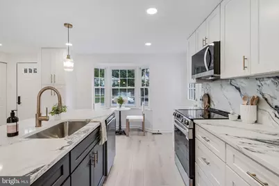 1610 Sadlers Wells Court, Herndon, VA 20170 - Photo 13
