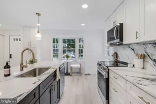 1610 Sadlers Wells Ct, Herndon, VA 20170 - Photo 13