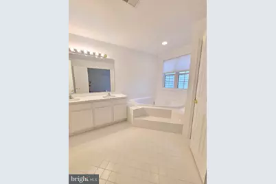 13586 Cedar Run Lane, Herndon, VA 20171 - Photo 29