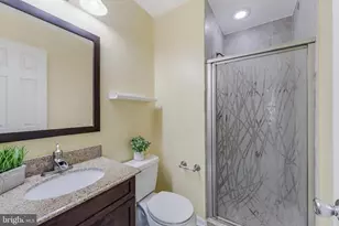 13915 Gunners Pl, Centreville, VA 20121 - Photo 27