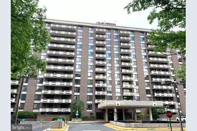 1808 Old Meadow Road #911, McLean, VA 22102 - Photo 1